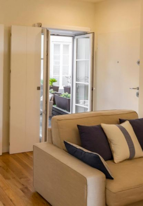 Bright studio with terrace